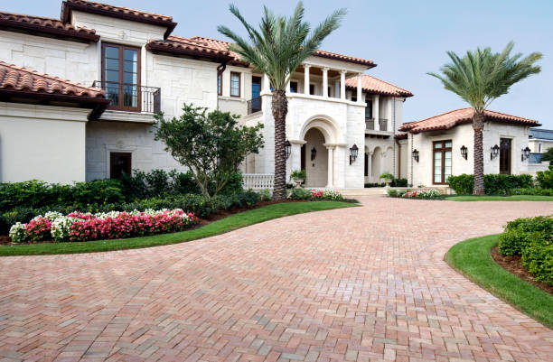 Best Decorative Driveway Pavers  in Barneveld, WI